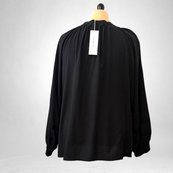 FIND ME PLUS Lightweight Black Peasant Boho Tie Front Blouse, NWT! Size 3XL - Picture 6 of 9